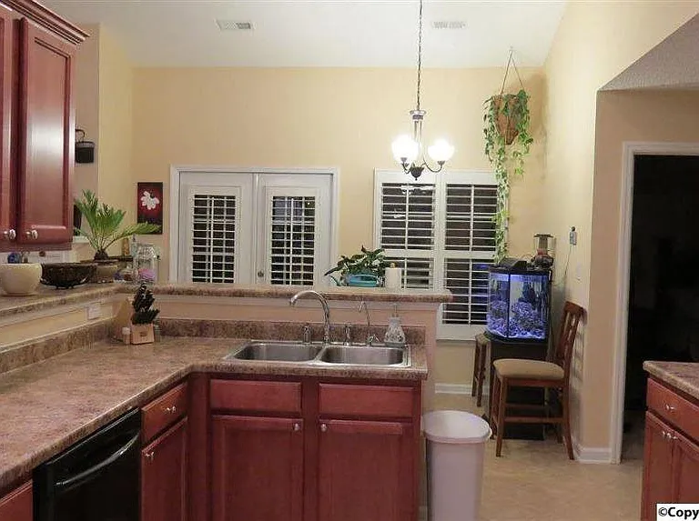 136 Coldsprings Dr — Photo 18