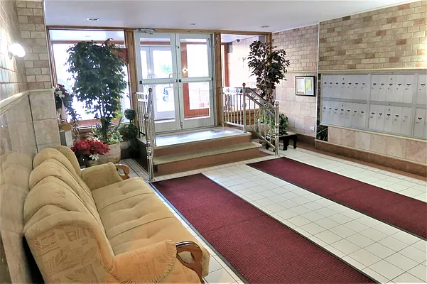 Rented by null | media 10