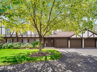 2144 Berkley Ct APT 101-C, Naperville, IL 60565