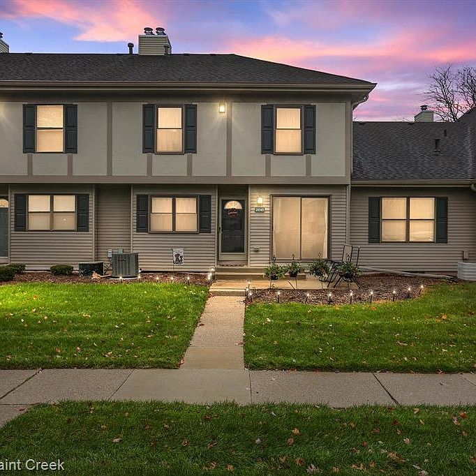 1st image of 24945 Auburn Ln