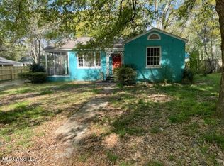 4893 Woodmont Dr, Jackson, MS 39206