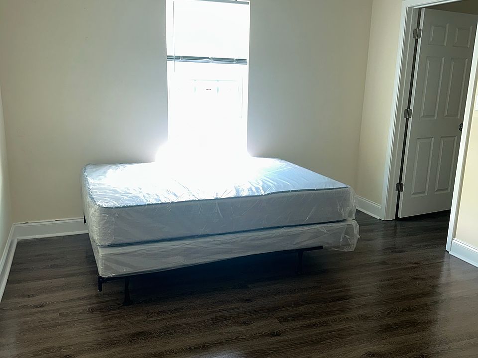 2nd image of 104 Ronald Pride Blvd