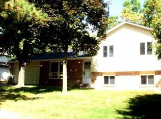 1019 Northland Ave, Stillwater, MN 55082