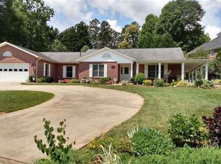 4835 1st Street Ct NW, Hickory, NC 28601