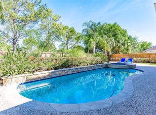 2105 Coldwater Bridge Ln, League City, TX 77573
