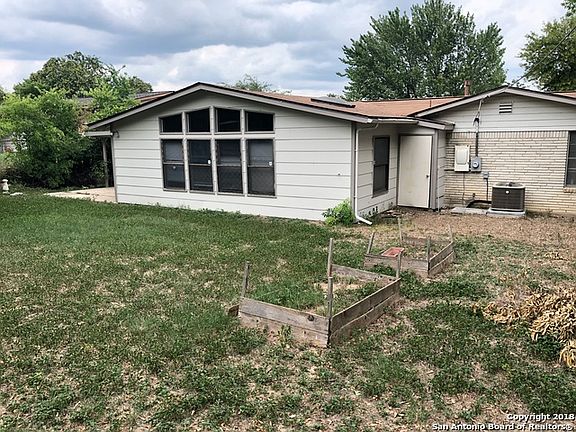5th image of 306 Tammy Dr