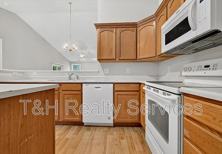 5935 Monticello Square Ln — Photo 15