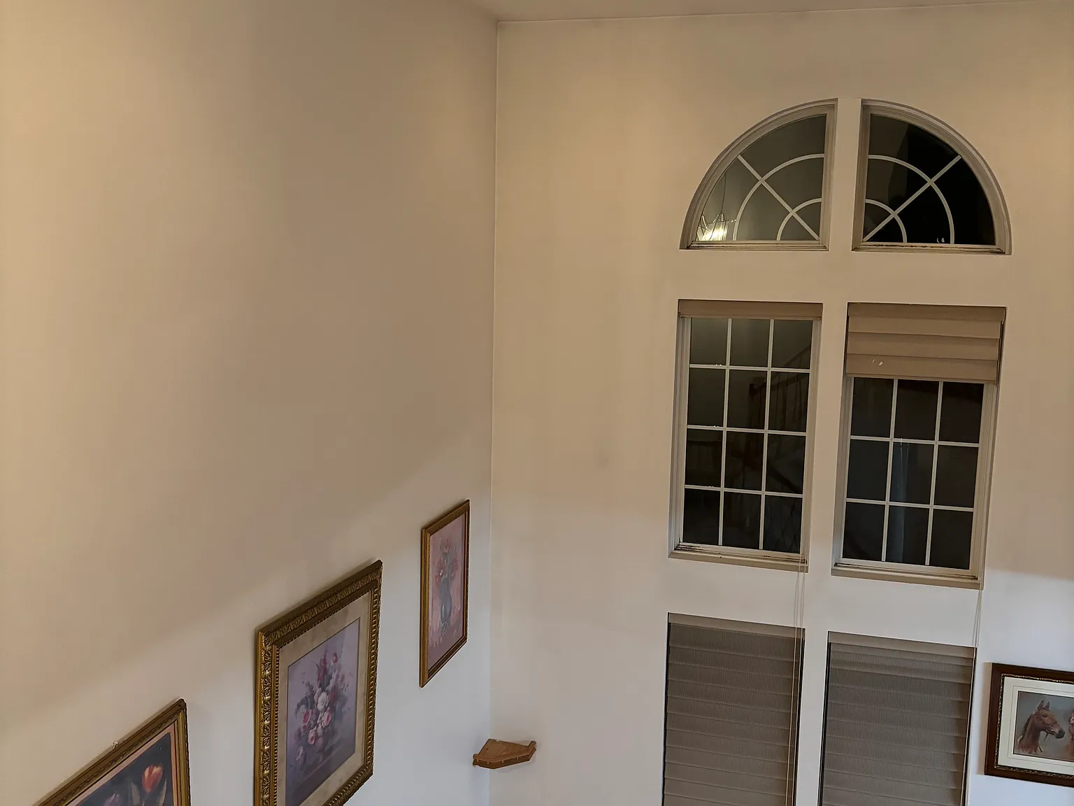 3 bed, 2.5 bath, 1924 sqft, $4,000 — Photo 3