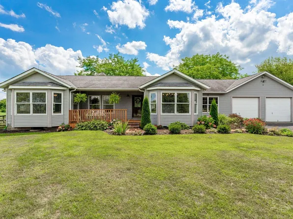 10957 Reussner Rd SW, Pataskala, OH 43062