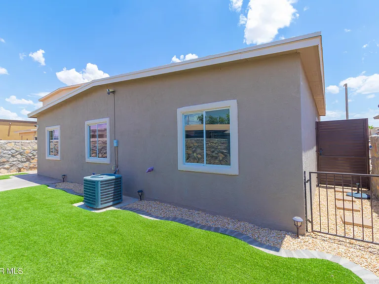 12865 Little Misty Ln — Photo 41