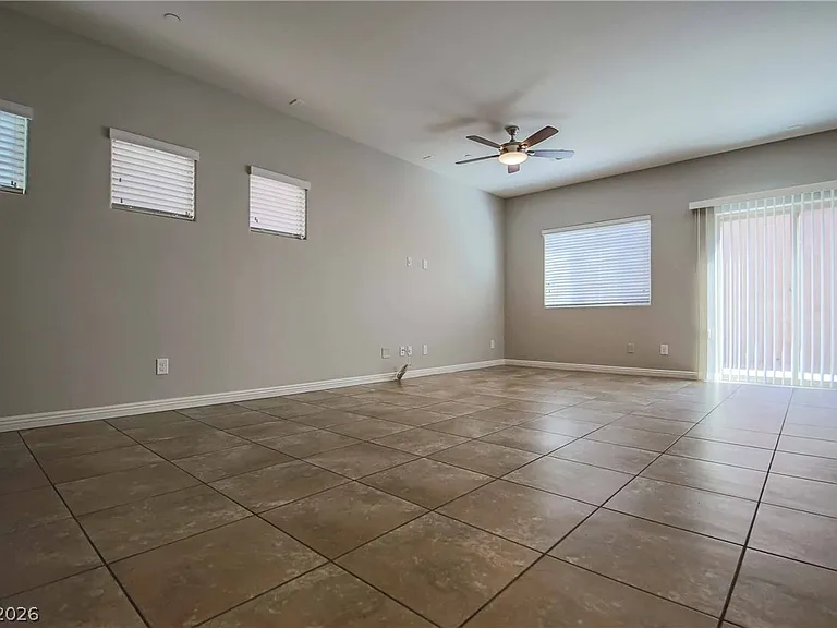 1143 Jesse Harbor Ave — Photo 8