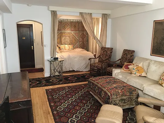Rented by McDonagh Real Estate | media 13