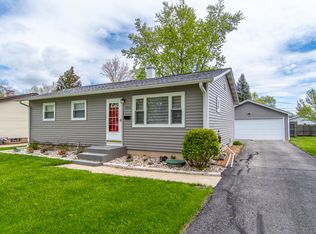 914 Pearson Dr, Joliet, IL 60435