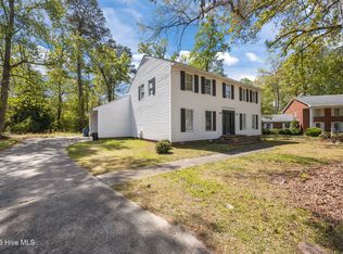1802 Marshburn Cir, Kinston, NC 28504