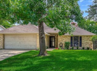 316 Bowie St, Forney, TX 75126