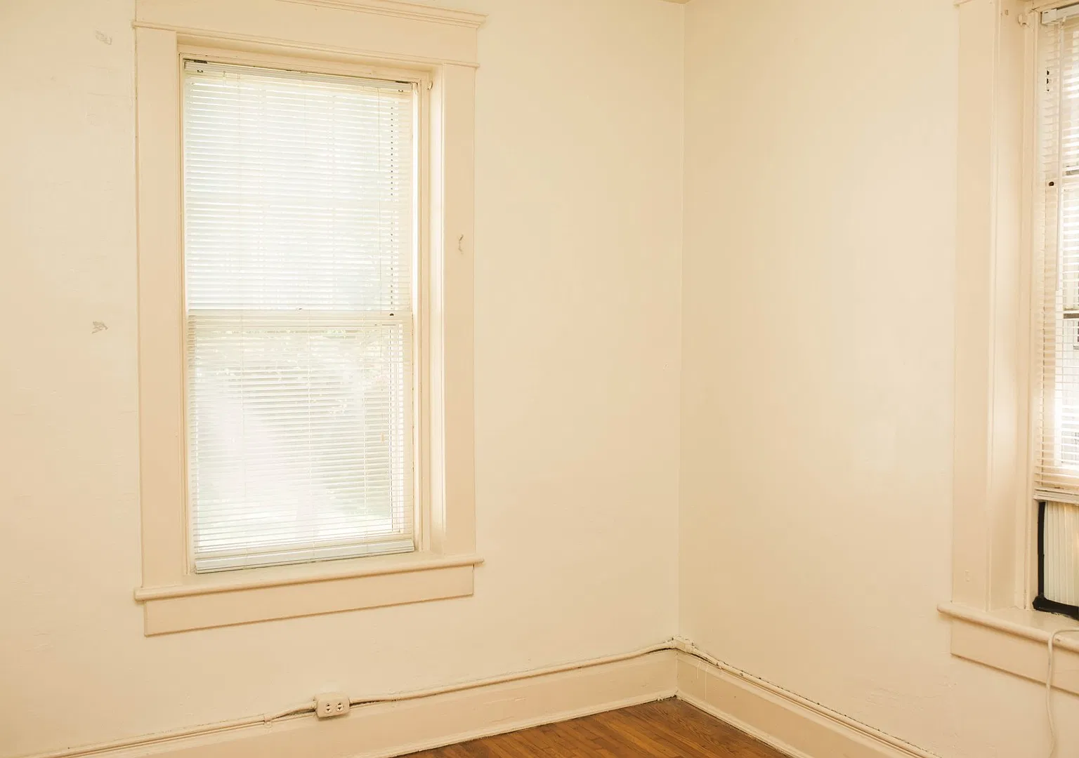 1409 Grady Ave — Photo 4