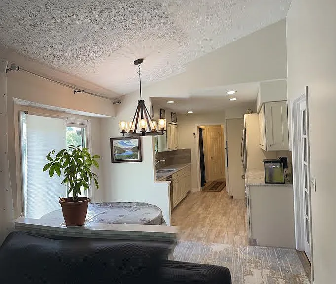 53 Woodleaf — Photo 5