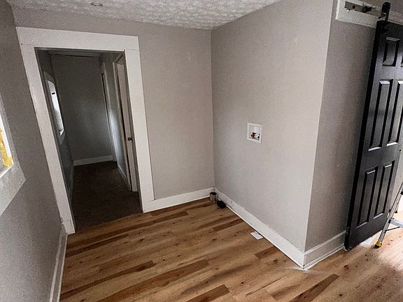 3rd image of 308 W 14th St #3