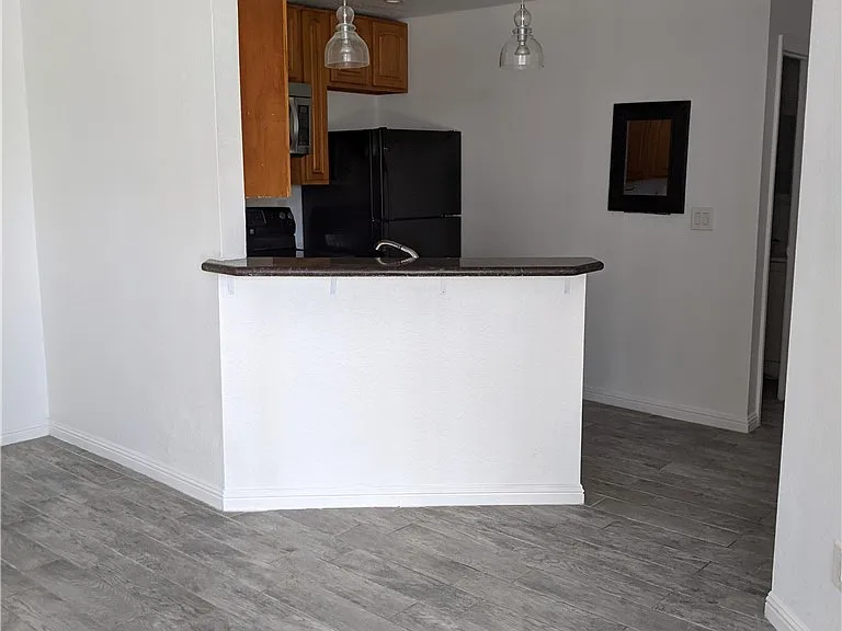 500 Elm Dr #104 — Photo 9