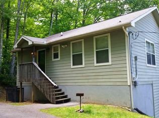 1708 S Arbon Ln, Gatlinburg, TN 37738