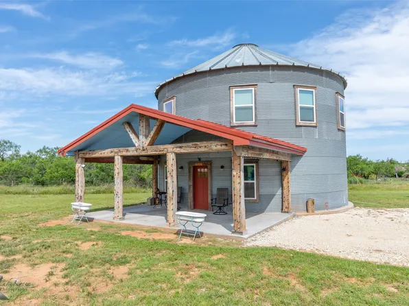 462 County Road 241, Ovalo, TX 79541