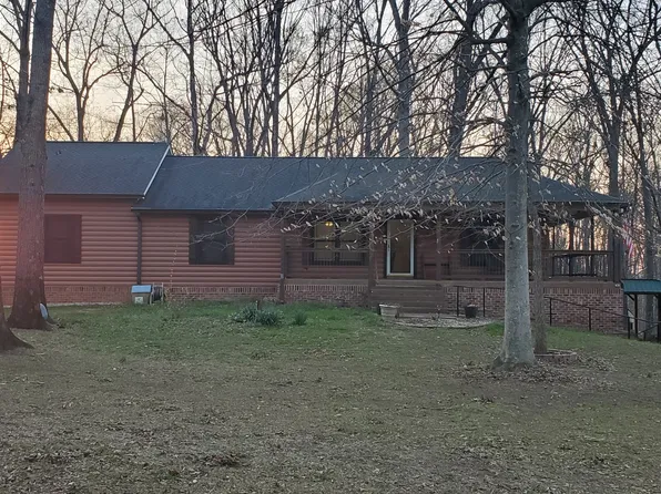 1109 Ellis Ct, Chapmansboro, TN 37035