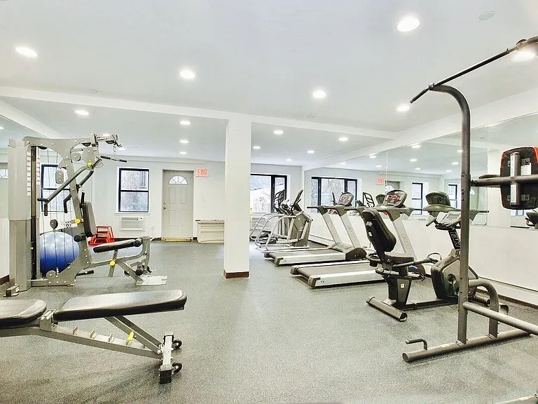 456 W 167th St #3H — Photo 11