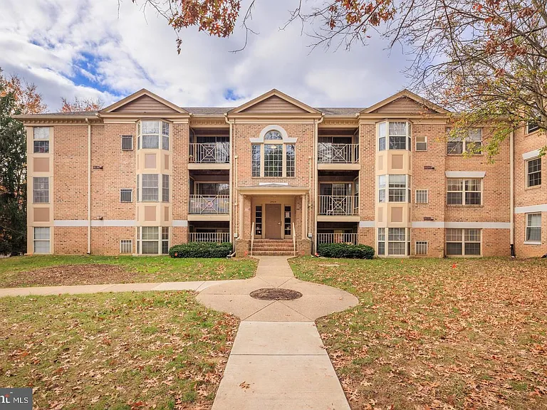 3404 Tulleys Pointe Ct #1D — Photo 1