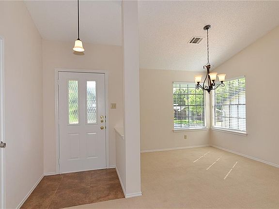 3rd image of 2411 Wood Chase Trl