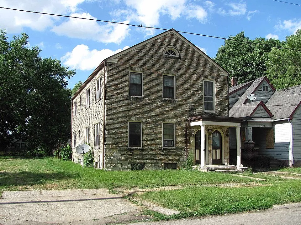 2 bed, 1000 sqft, $950 — Photo 2