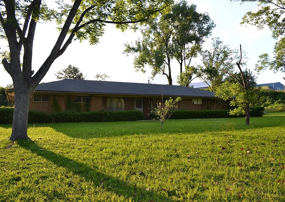 2nd image of 1 Grandview Dr