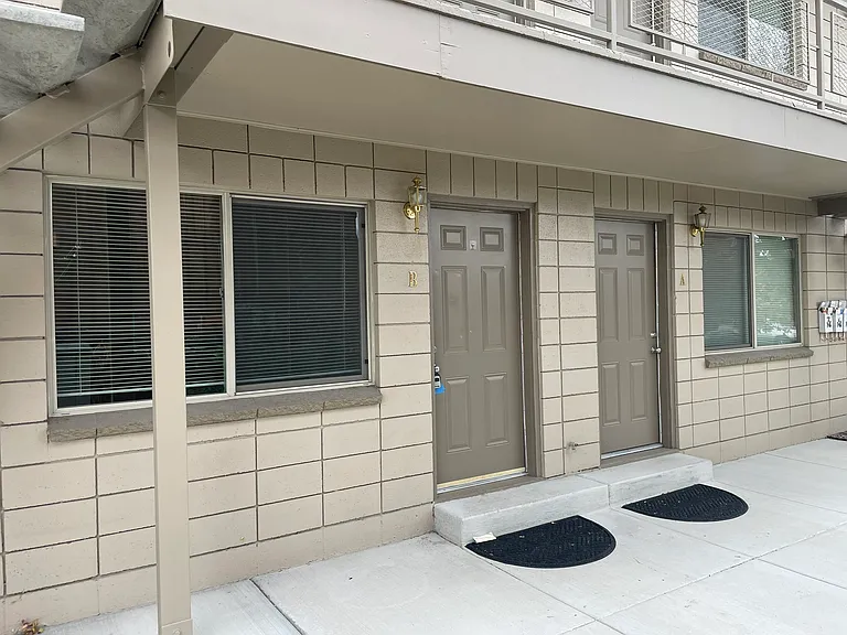 927 Ralston St #B — Photo 14