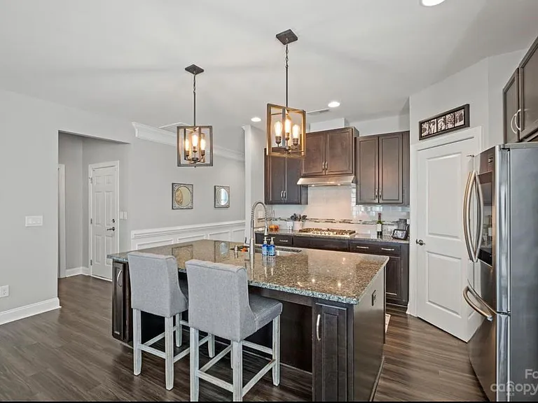 1003 Angora Ct — Photo 27