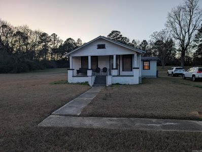 2820 Apple Ave, Camden, AR, 71701