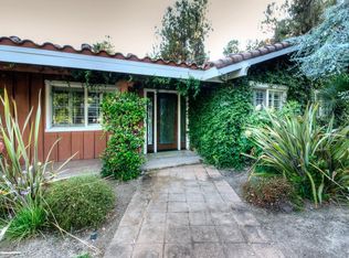 9897 N Bunkerhill Dr, Fresno, CA