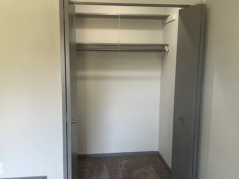 2450 Shaker Ct #4 — Photo 10