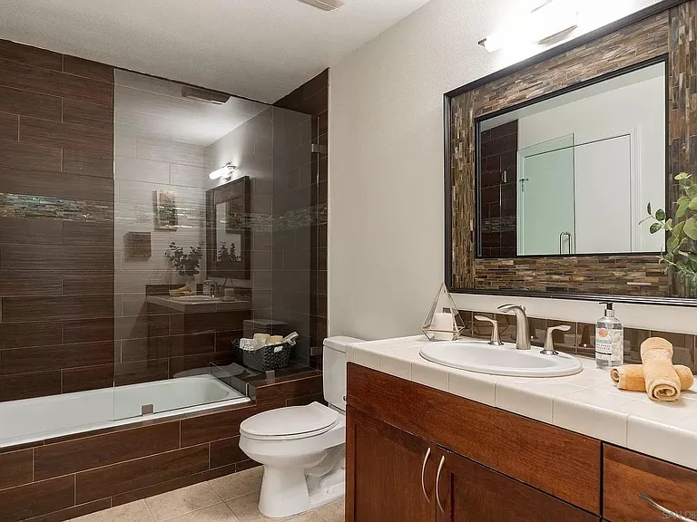 530 K St #614 — Photo 18