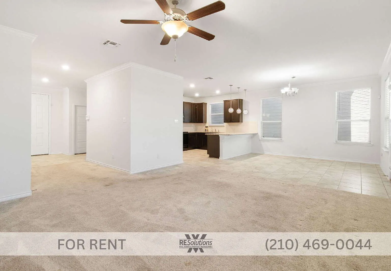 3 bed, 2.5 bath, 2242 sqft, $1,695 — Photo 2