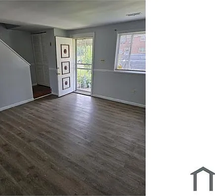 3 bed, 1152 sqft, $1,550 — Photo 3