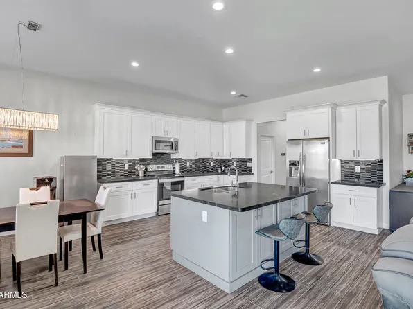 48129 N 15TH Avenue, New River, AZ 85087