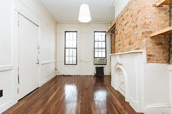 Rented by RBM Management | media 8