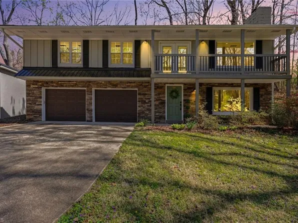 154 Wills Rd, Advance, NC 27006