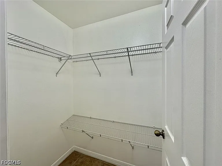 4317 SW Santa Barbara Pl — Photo 11