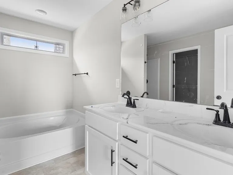 422 Mattingly Dr — Photo 10