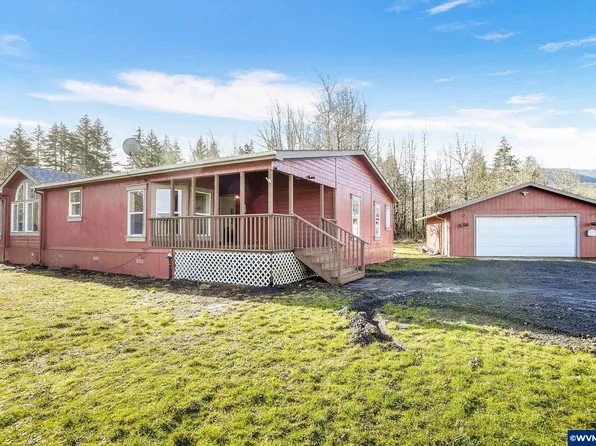 7360 Ash Ave, Grand Ronde, OR 97347