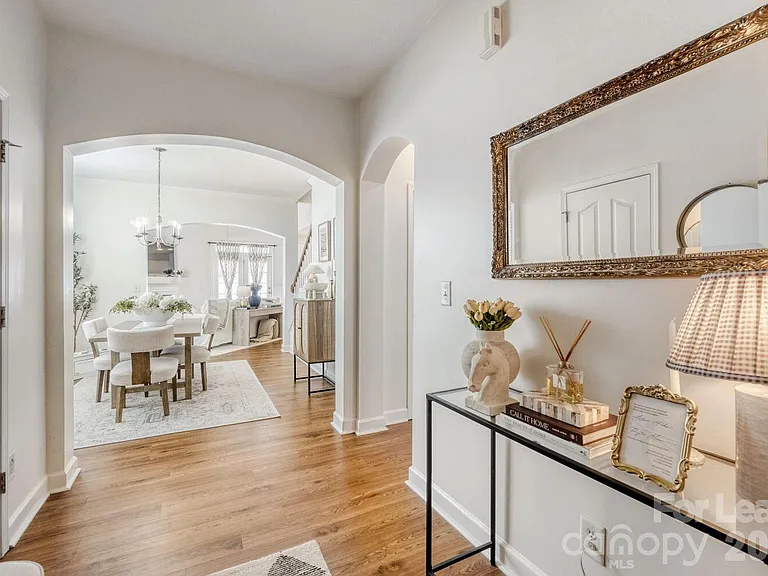 13718 Aldenbrook Dr — Photo 4