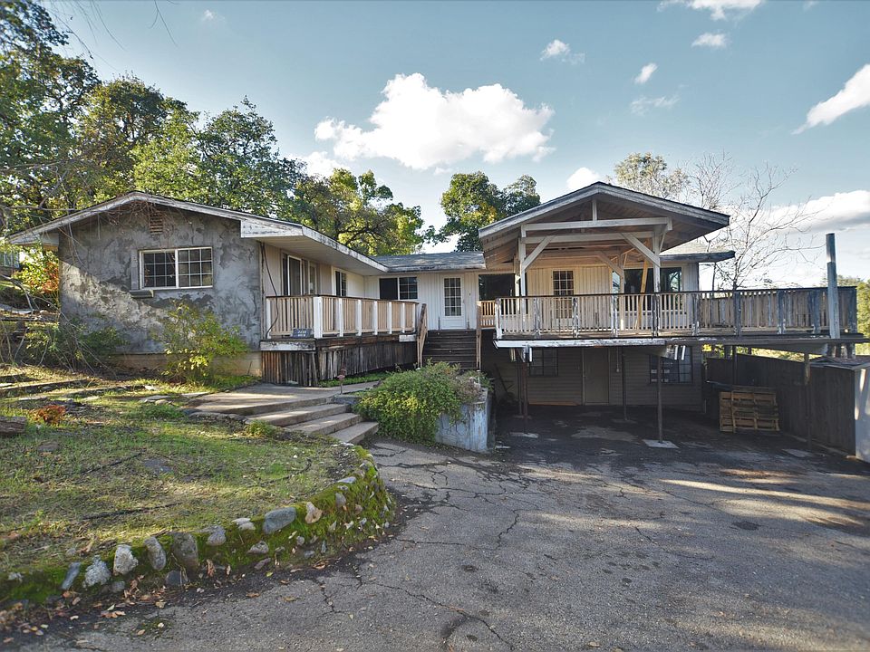 1st image of 2233 Vista Ave