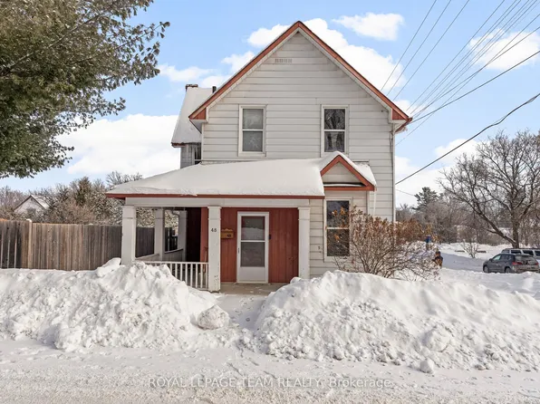 48 Havey St, Arnprior, ON K7S 1G7