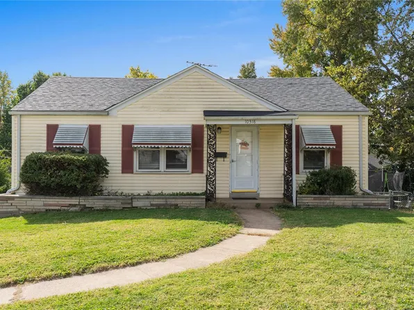 10318 Saint Arthur Ln, Saint Ann, MO 63074