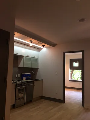 Rented by Nooklyn NYC LLC | media 43